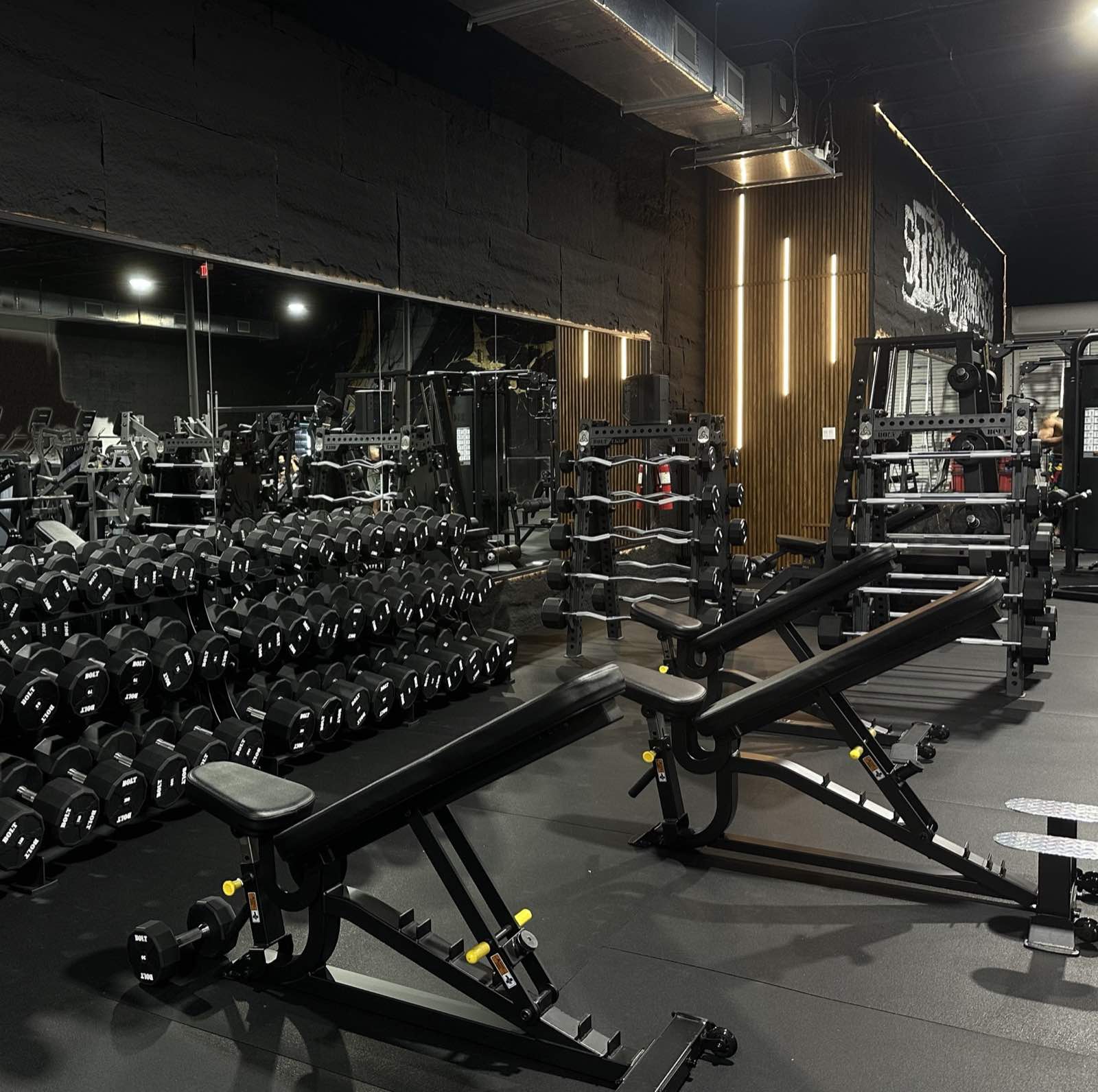 OG House — piso de entrenamiento